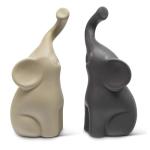 Harmonieus olifantenpaar uit keramiek in beige & grijs - moderne sculptuur als paar bestaande uit twee individuele olifanten - decoratieve figuren 16cm hoog - olifant ideaal als ca