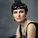 Jaren 20 themaset Great Gatsby-, voor dames, 9-delig: flapper hoofdband, hoofddeksel, lange zwarte handschoenen, hals ketting, oorbellen (set C)