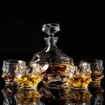 Whisky Glazen en Karaf Set, Kristallen Whisky Decanter 750 ml met 4 Whiskyglas 320 ml voor Cognac, Wodka, Whisky, Scotch, Martini, Cocktails, Set van 5 Stuks, Mooie Geschenkdoos