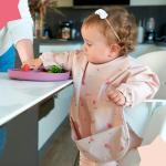 - Slabbetje met lange mouwen voor baby's, waterdicht, met mouwen, plastic slabbetje, waterdichte slabbetje, kinderschort, slabbetjes voor baby's, Roze lieveheersbeest, Eén maat