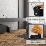 3L cosmeticablik in edel zwart design/pedaalemmer met soft close/Elegante bak voor de badkamer met binnenbak en bamboe houten deksel